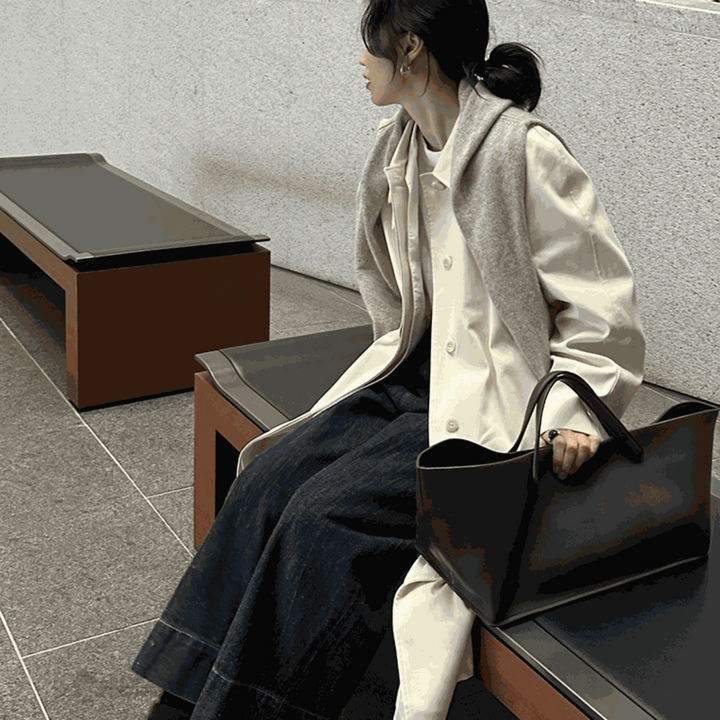 Cassandra Dome Handbag