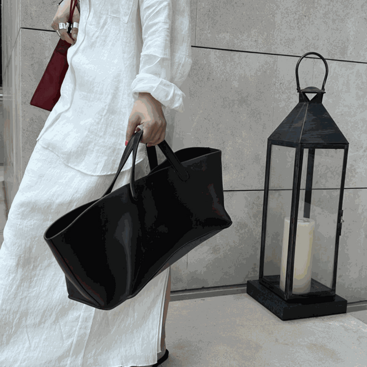 Cassandra Dome Handbag