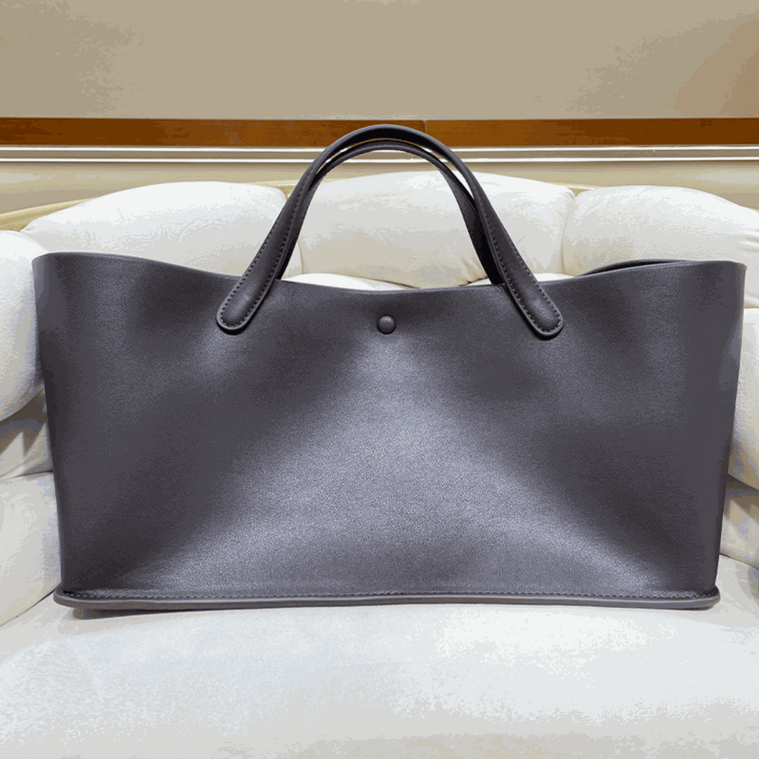 Cassandra Dome Handbag