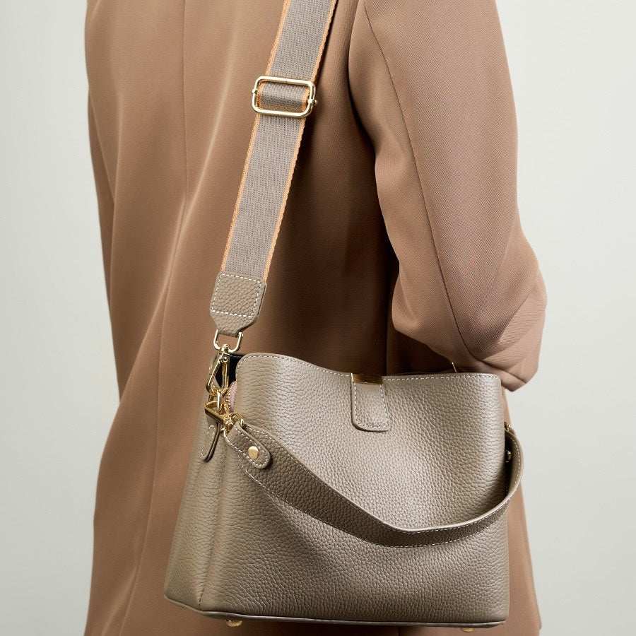 Amélie Bucket Bag