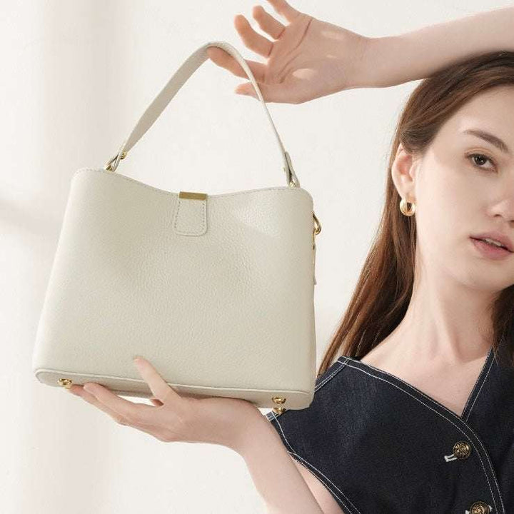 Amélie Bucket Bag
